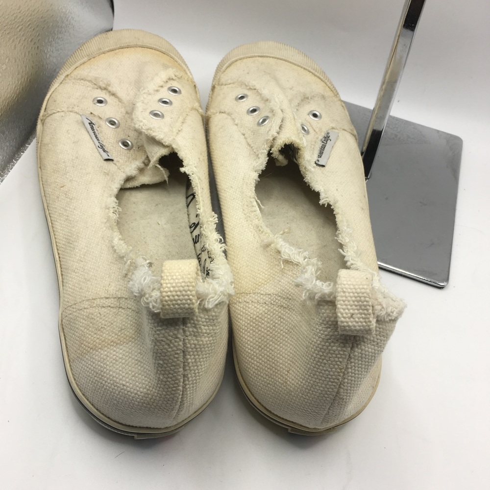 American Eagle Shoe
